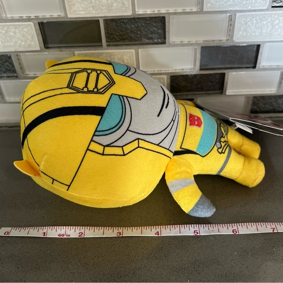 Transformers More Than Meets The Eye BUMBLEBEE Plush / Hasbro / 7” / BRAND NEW - Picture 15 of 15